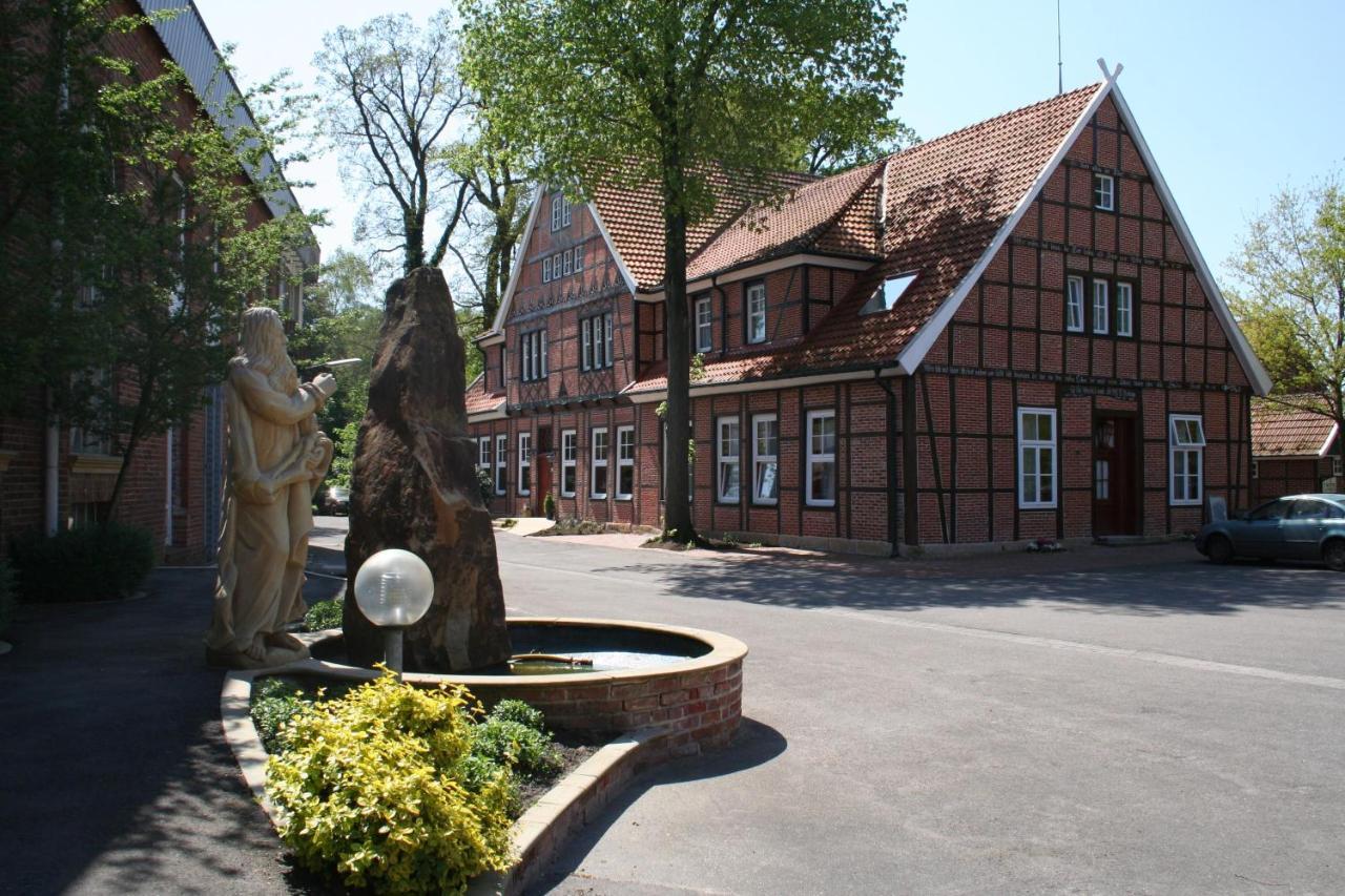 Alte Kornbrennerei Gbr Hotel Furstenau  Buitenkant foto
